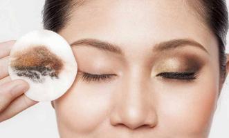 Sản phẩm tẩy trang tốt nhất cho da dầu