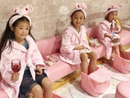 Địa điểm spa Hà Nội tốt nhất dành cho mẹ và con gái thư giãn