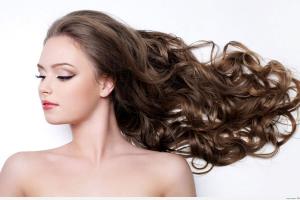 Dầu gội giữ nếp tốt nhất dành cho tóc uốn