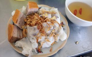 Quán bánh cuốn ngon nhất Quận 4, TP. HCM