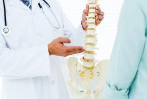 Bác sĩ chuyên khoa Cột sống giỏi, giàu kinh nghiệm nhất tại Tp.HCM