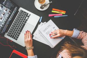 Bài văn nghị luận về quan điểm: “Đừng xấu hổ khi không biết, chỉ xấu hổ khi không học” hay nhất