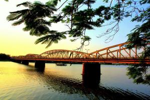Bài văn tả cảnh dòng sông Hương hay nhất