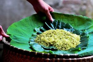 Bài văn thuyết minh về Cốm làng Vòng hay nhất