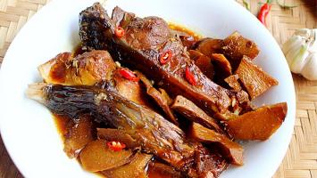 Công thức làm cá kho riềng thơm ngon nhất cho bữa cơm gia đình