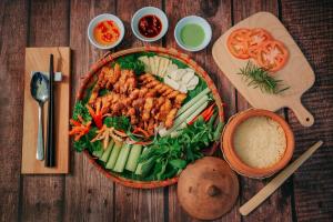 Quán ăn trưa ngon nhất Quận Bình Tân, TP. HCM