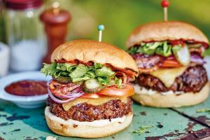 Cửa hàng bán hamburger ngon nhất tại tỉnh Quảng Ninh