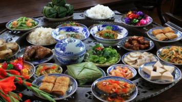 Địa chỉ mua bánh chưng, giò chả uy tín nhất Hà Nội cho dịp Tết âm lịch