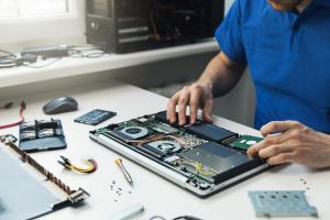 Địa chỉ sửa chữa máy tính, laptop uy tín nhất Quận 4, TP. HCM