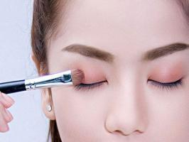 Địa chỉ trang điểm dự tiệc đẹp nhất tại Huế