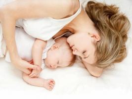 Dịch vụ chăm sóc mẹ và bé uy tín, chuyên nghiệp nhất tại Quận 10, TPHCM