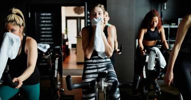 điều không nên làm ở phòng tập gym để giữ phép lịch sự