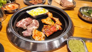 Địa chỉ ăn buffet ngon nhất Quận 5, TP. HCM