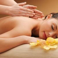 Kem massage toàn thân được yêu thích nhất hiện nay