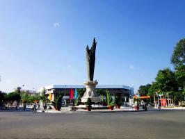 Khách sạn giá rẻ, view đẹp nhất TP. Long Xuyên, An Giang