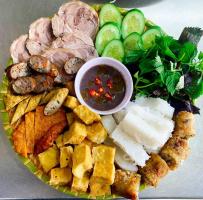 Quán bún đậu mắm tôm ngon nhất quận Hoàn Kiếm, Hà Nội