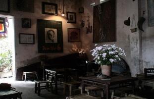 Quán cafe đậm chất truyền thống ở Hà Nội