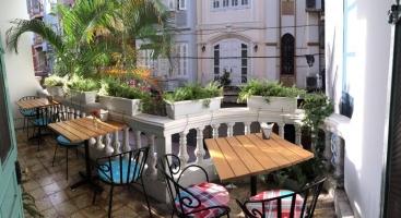 Quán cafe lý tưởng hẹn hò 8/3 tại Hà Nội
