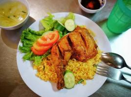 Quán cơm gà nhất định phải ghé qua ở Cần Thơ