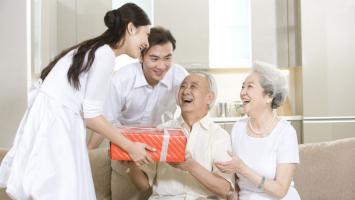 Sản phẩm bổ xương khớp làm quà cho ông bà dịp Tết