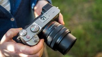 Chiếc máy ảnh của Sony đáng mua nhất