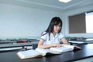 Trang web ôn thi đại học trực tuyến miễn phí