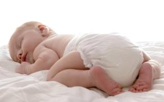 Cách trị hăm tã cho trẻ hiệu quả cho bé mẹ không thể bỏ qua