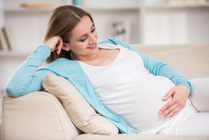 Viên uống bổ sung axit folic cho mẹ bầu tốt nhất hiện nay