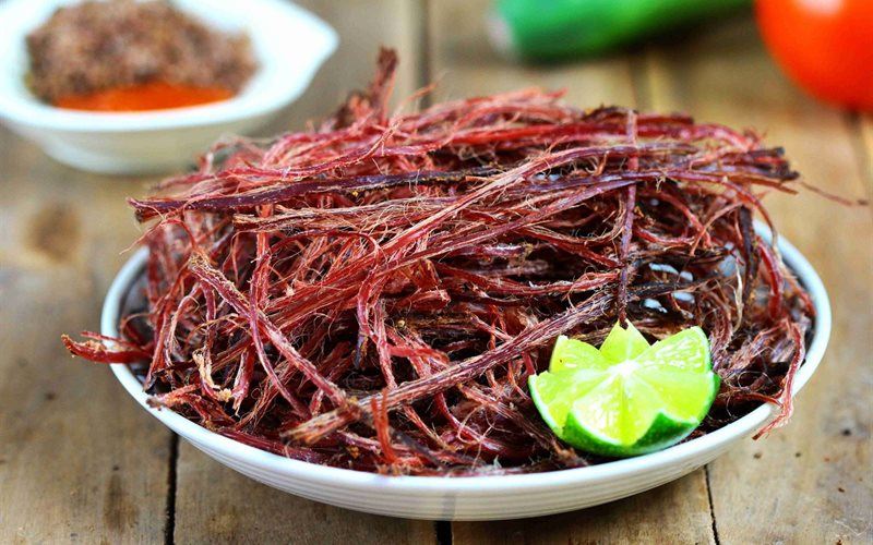 Thịt bò gác bếp thơm ngon hấp dẫn