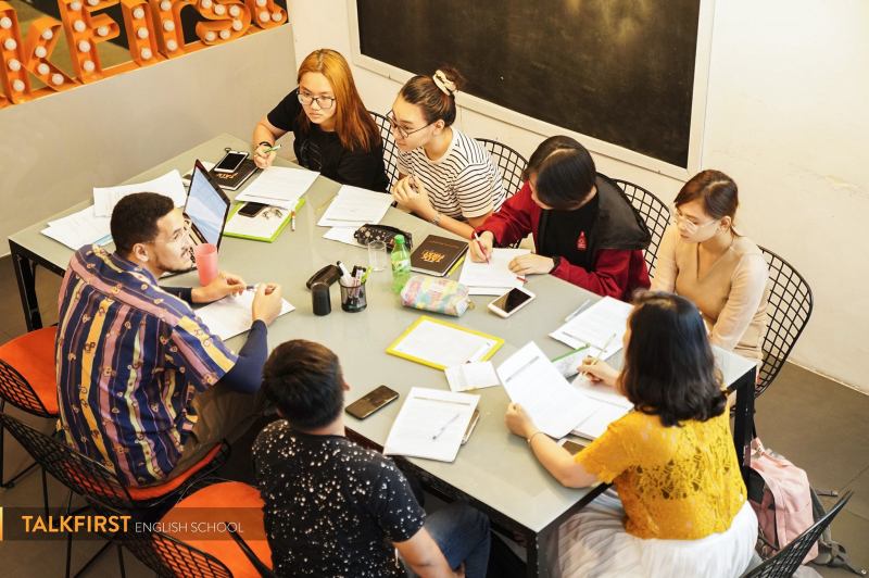 Một giờ học Speaking tại TalkFirst