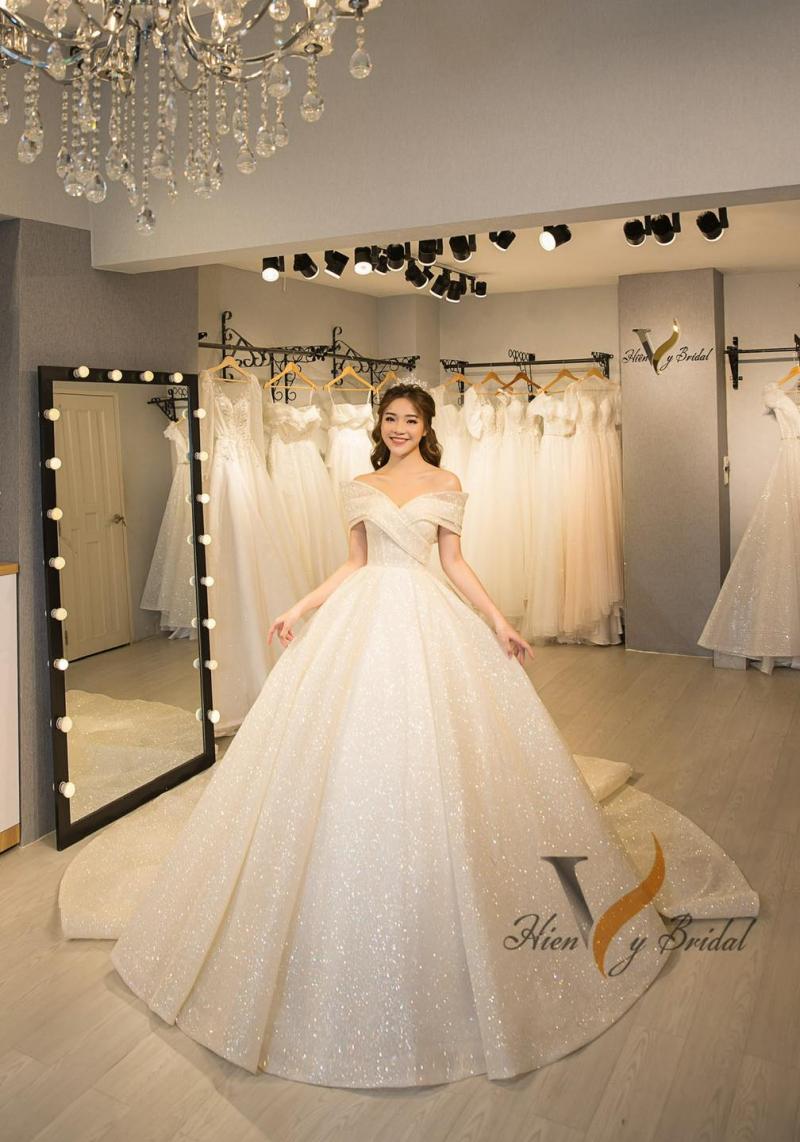 Áo cưới Hiên Vy