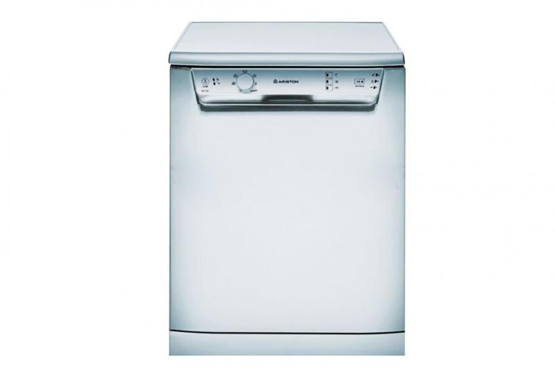 Máy rửa chén Ariston