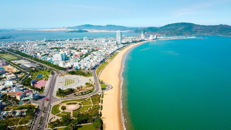Biển Quy Nhơn - Bình Định