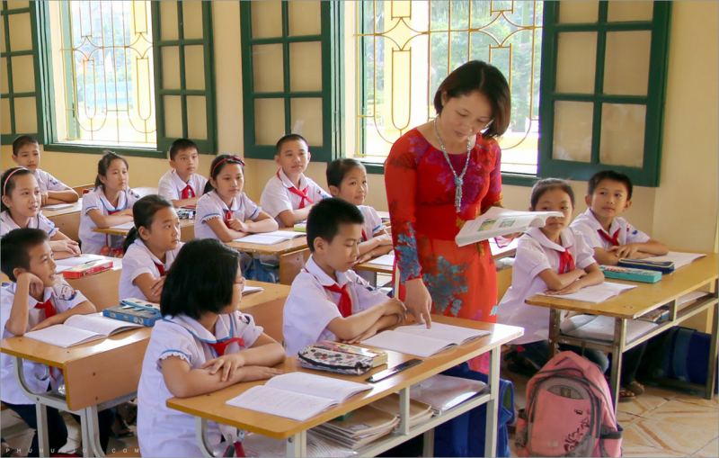 Bài văn thuyết minh về đồng phục học sinh hay nhất - Bài văn mẫu số 2