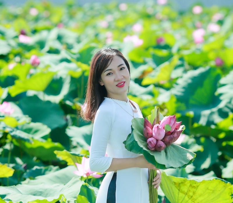 Nhà thơ Lan Vương