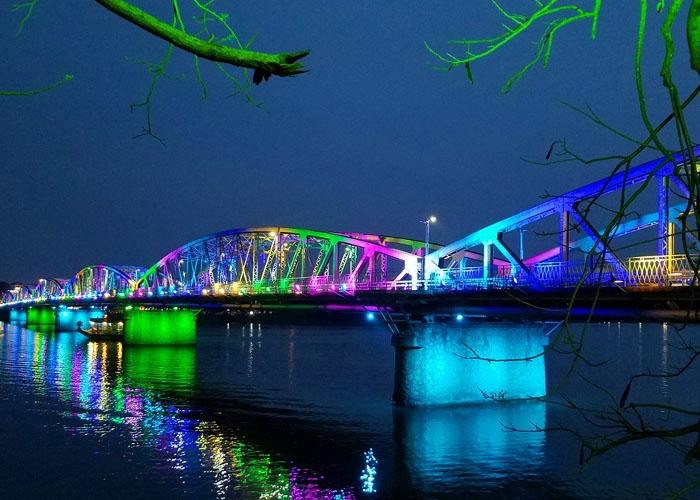 Bài văn phân tích tác phẩm 