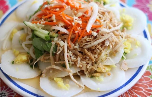 Bánh bèo chợ Hàng Bông thơm ngon, hấp dẫn nhiều thực khách