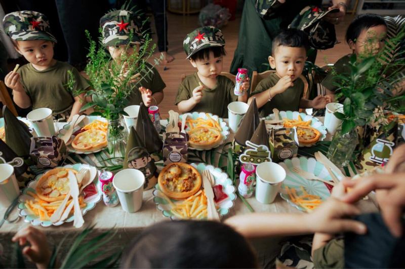Bầu Pizza Việt Trì