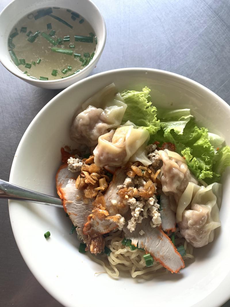 Bếp Vua - cơm mì trộn - mì xào