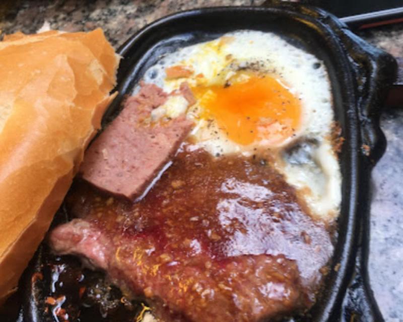 Bò Né Quán Lá