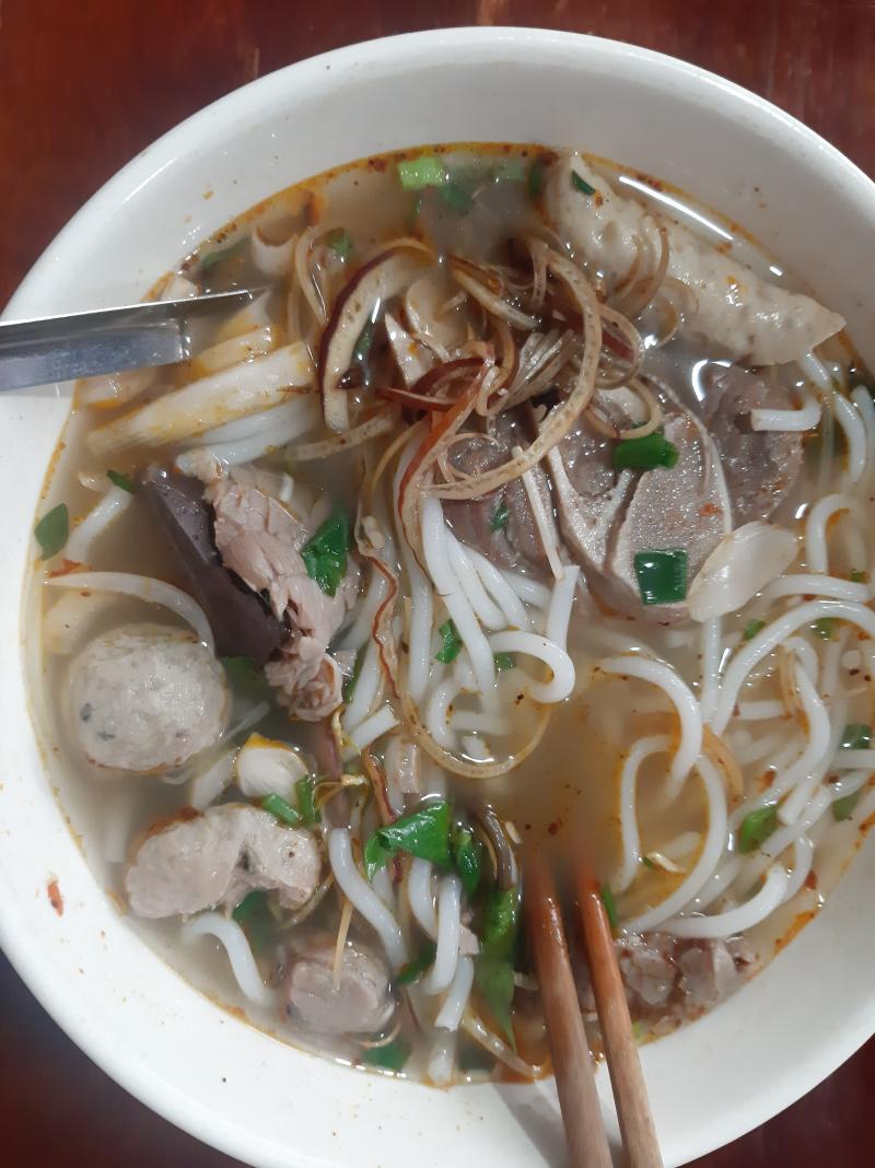 Bún bò Huế Trúc Vân