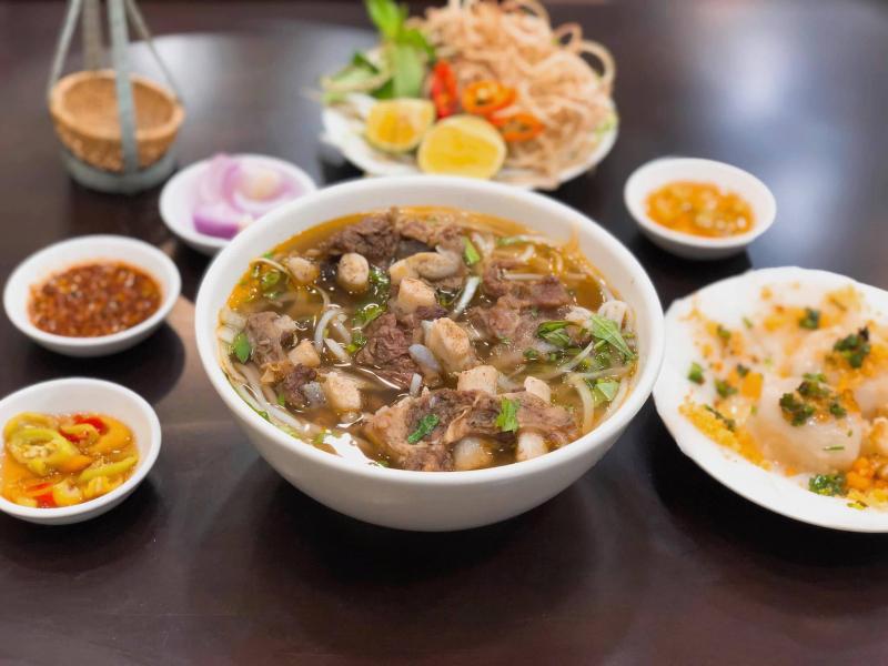 Bún Bò Huế Cô Hà