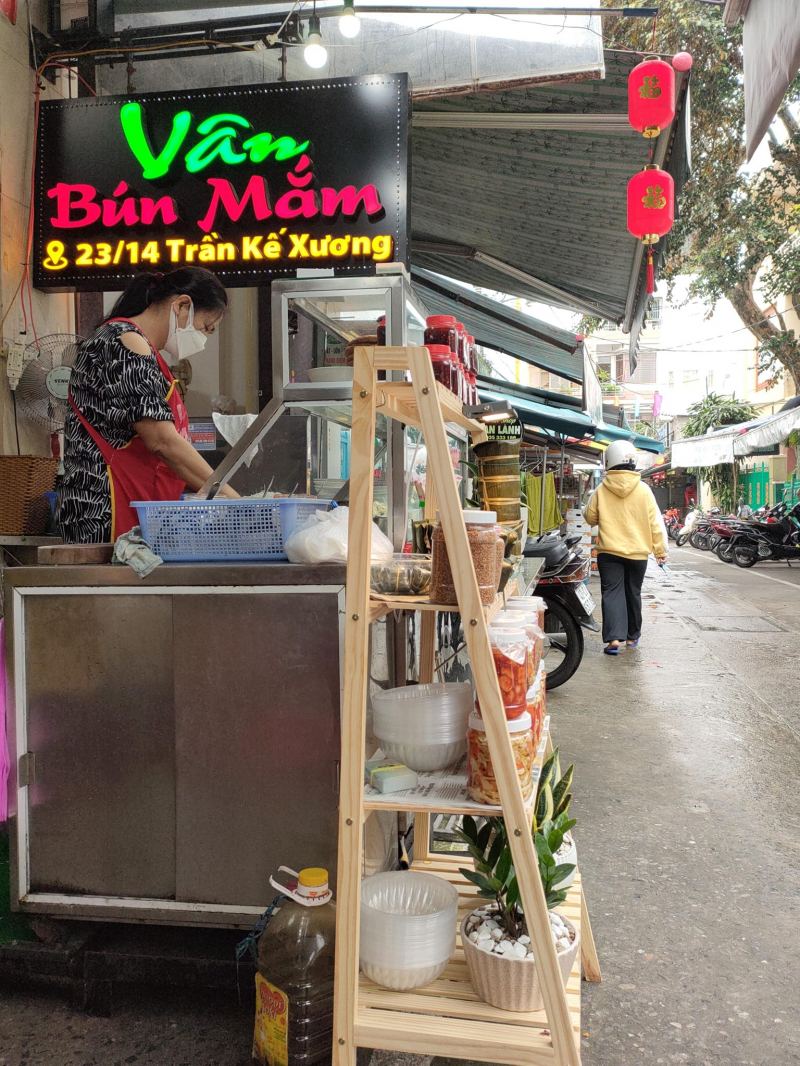 Bún mắm Vân Trần Kế Xương