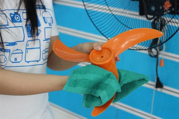 Cách sửa quạt điện bị sát cốt
