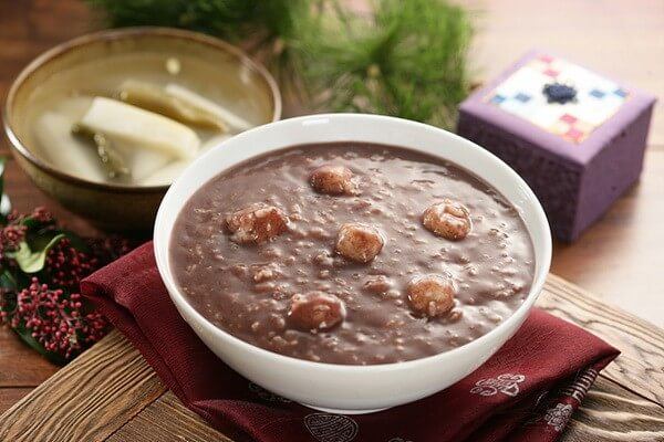 Cách nấu cháo gạo lứt cho người giảm cân