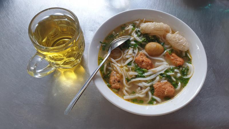 Cần Huế - bánh canh cá lóc