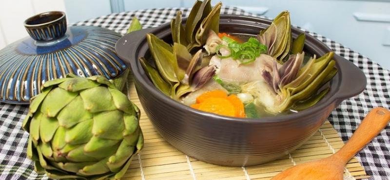 Canh hoa atiso hầm giò heo