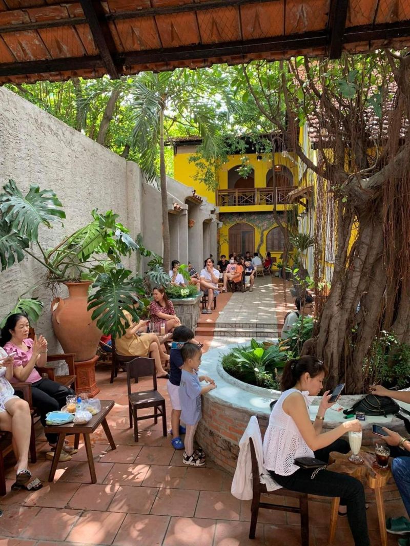 Cao Coffee Cafe Sân Vườn
