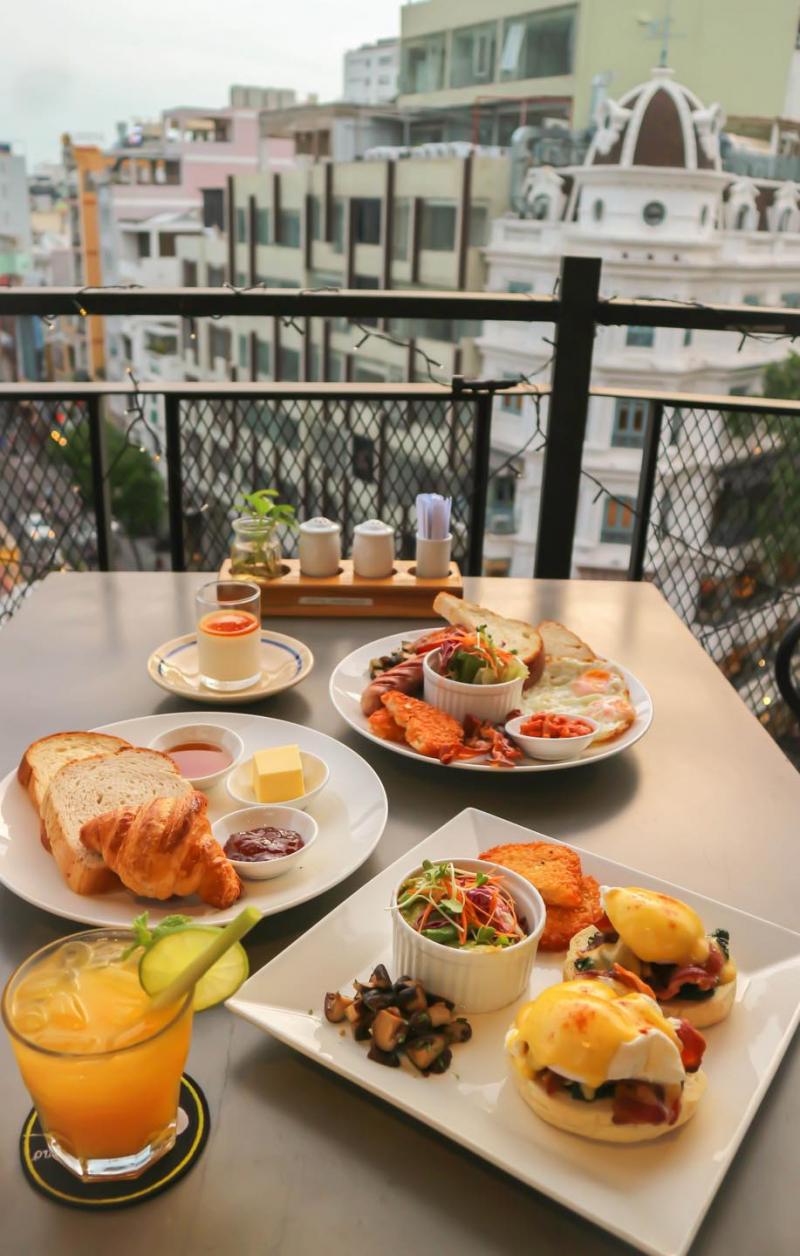 Chanh Bistro Rooftop Saigon