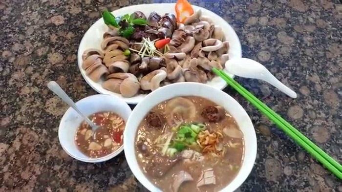 Cháo lòng Cái Tắc